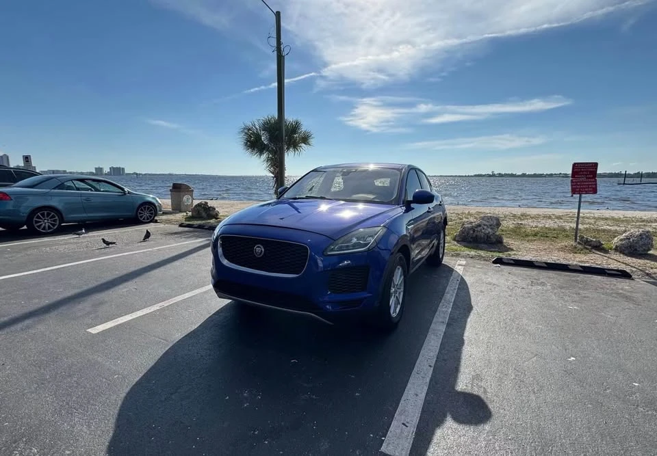 2019 Jaguar E-Pace - Image 2 of 11