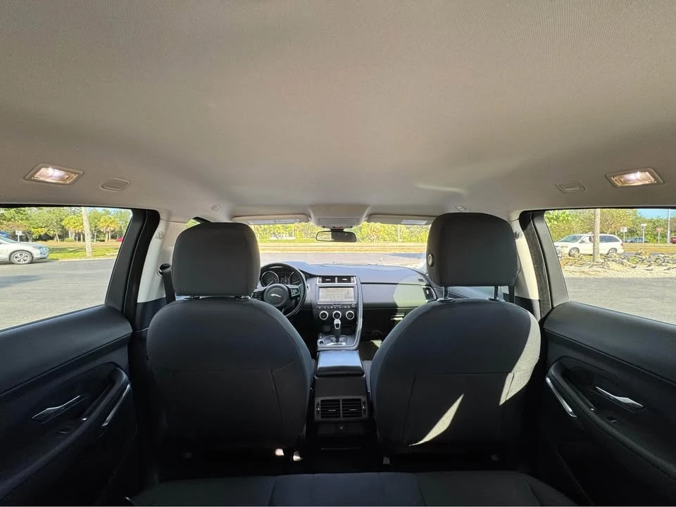 2019 Jaguar E-Pace - Image 8 of 10