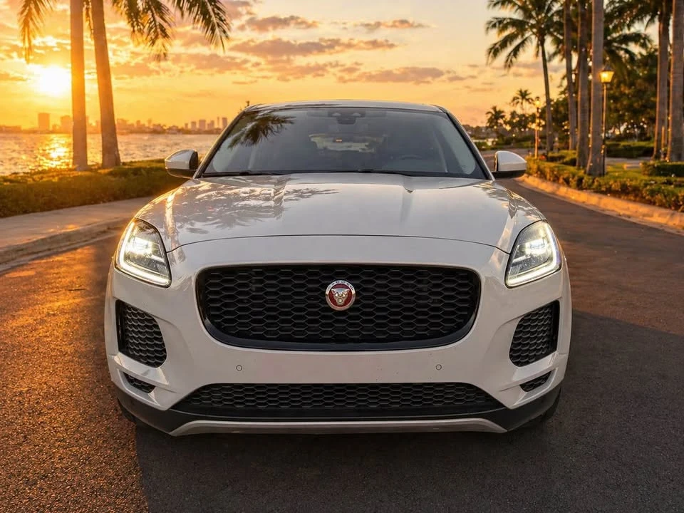 2019 Jaguar E-Pace - Image 2 of 20
