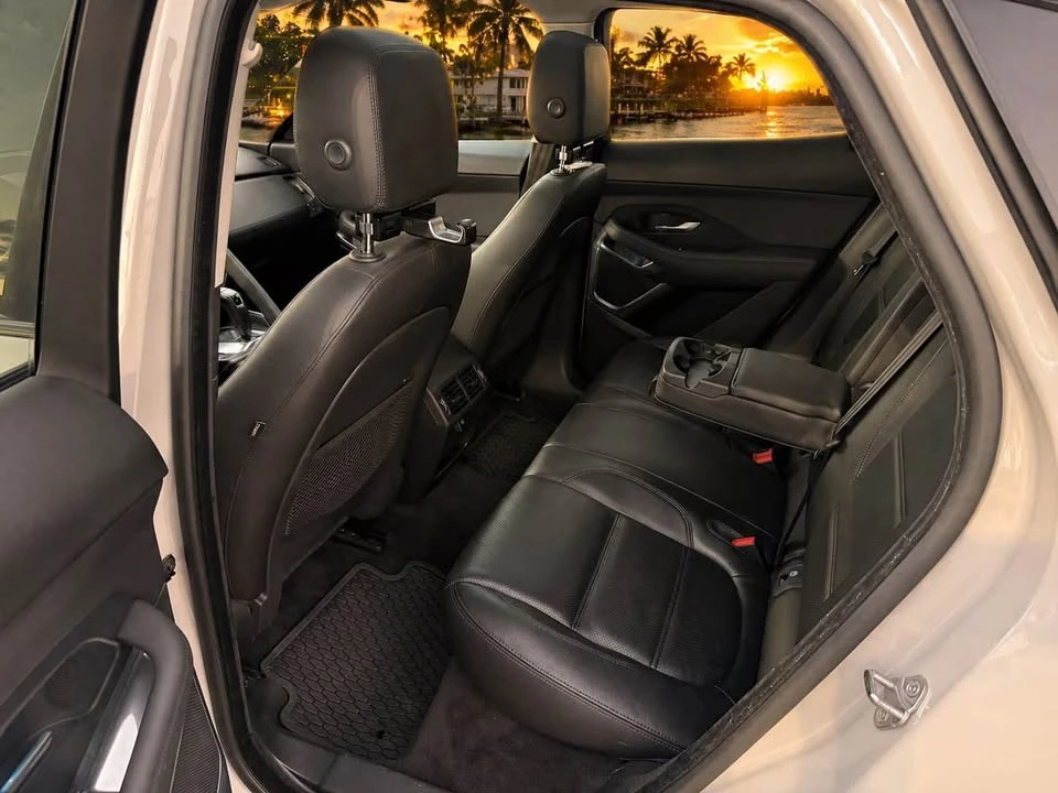 2019 Jaguar E-Pace - Image 18 of 20
