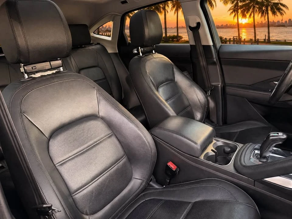 2019 Jaguar E-Pace - Image 20 of 20