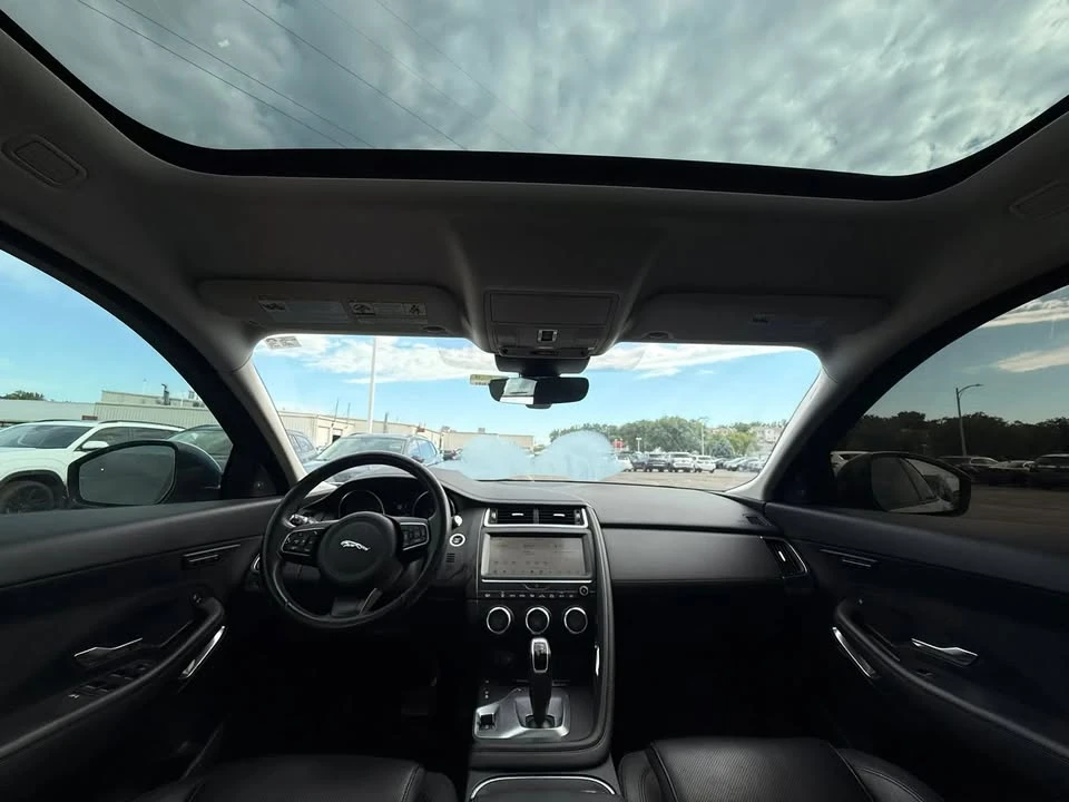 2019 Jaguar E-Pace - Image 7 of 20