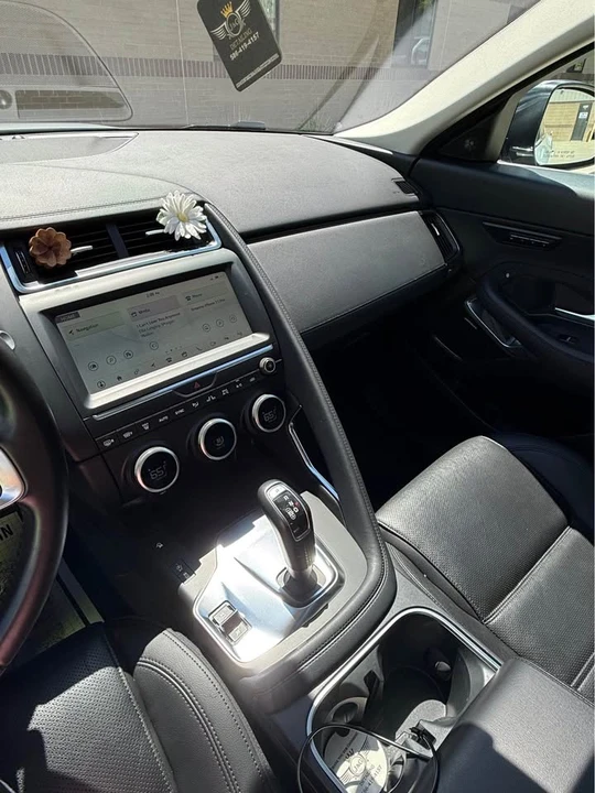 2019 Jaguar E-Pace - Image 16 of 16