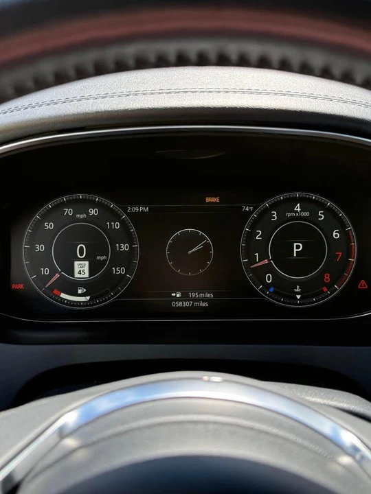 2019 Jaguar E-Pace - Image 13 of 16