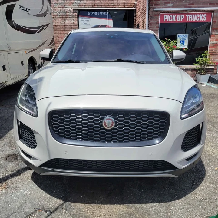2019 Jaguar E-Pace - Image 2 of 17
