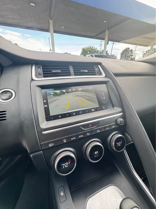 2019 Jaguar E-Pace - Image 12 of 14