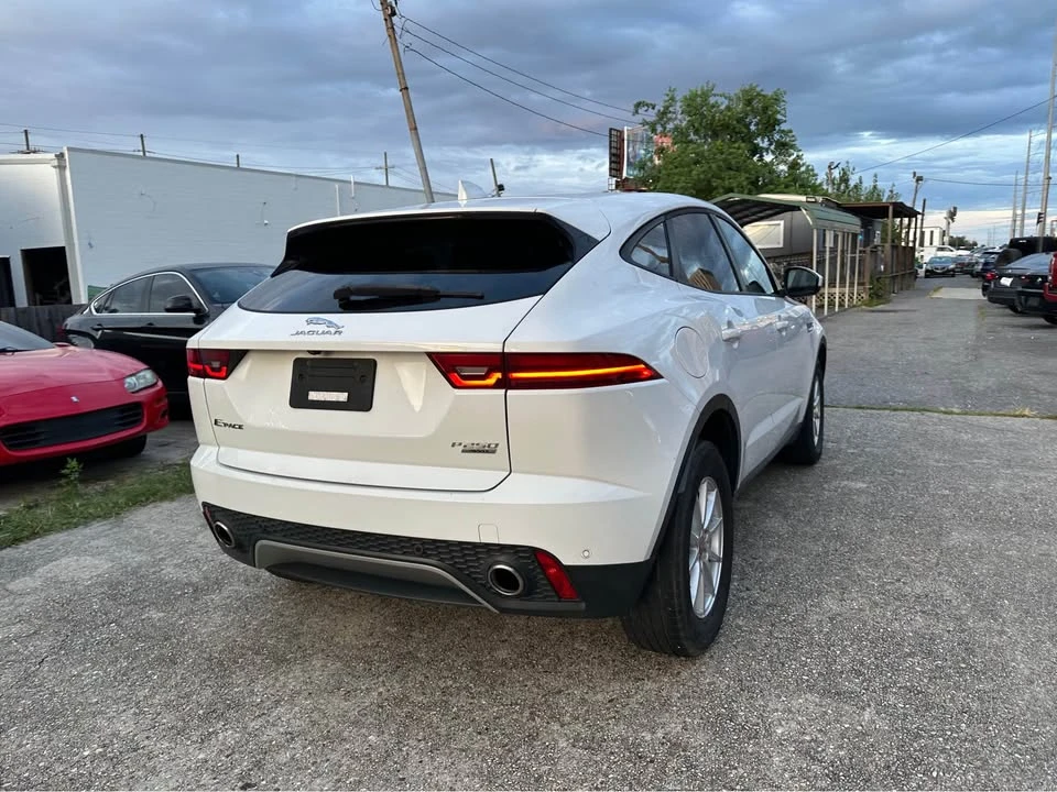 2019 Jaguar E-Pace - Image 4 of 14