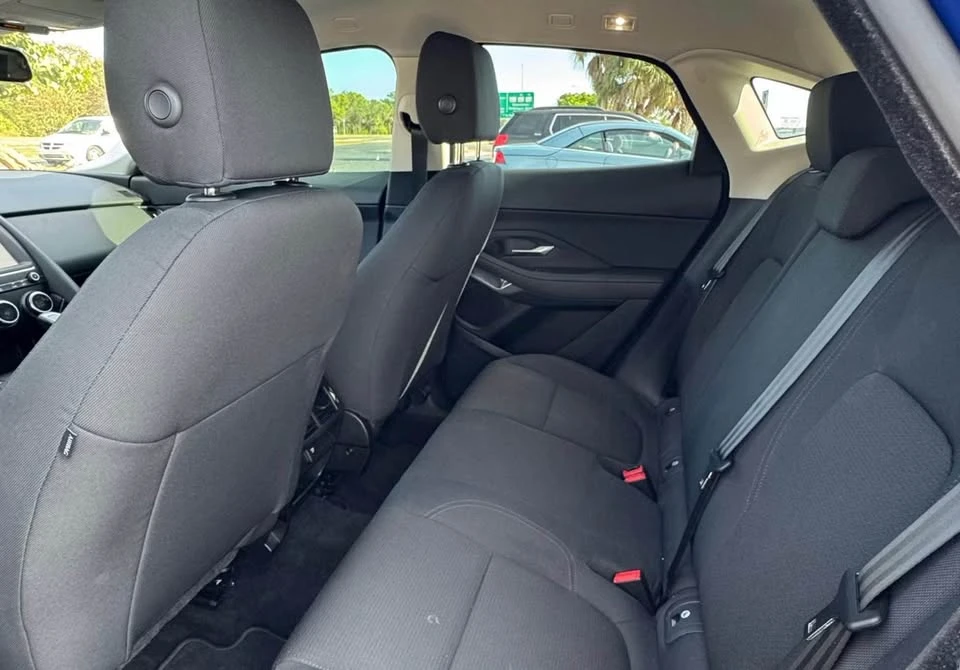 2019 Jaguar E-Pace - Image 5 of 9