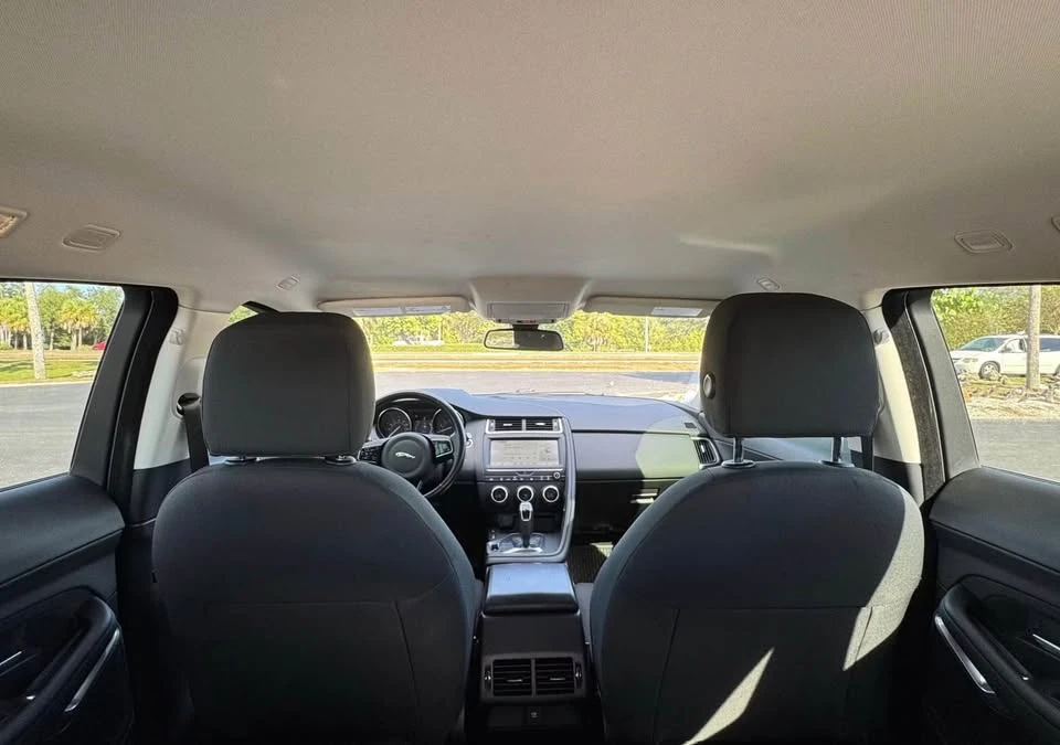 2019 Jaguar E-Pace - Image 9 of 9