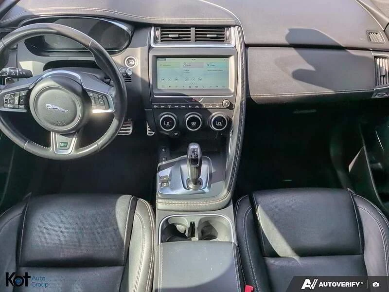 2019 Jaguar E-Pace - Image 17 of 18