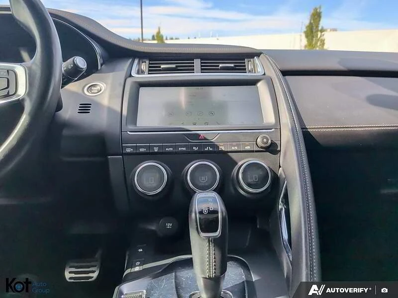 2019 Jaguar E-Pace - Image 12 of 18