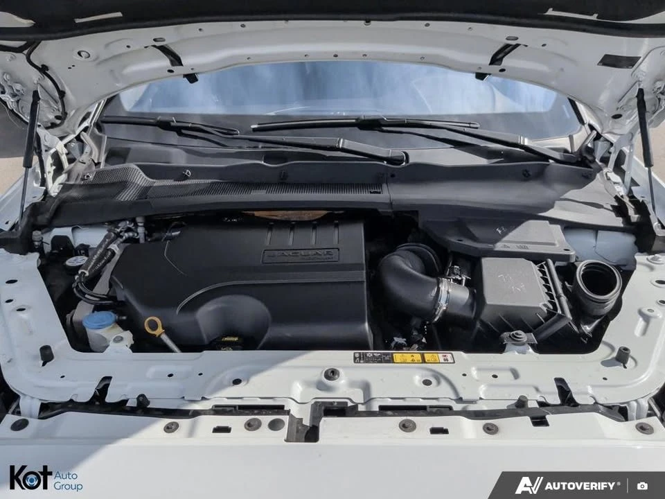 2019 Jaguar E-Pace - Image 12 of 13