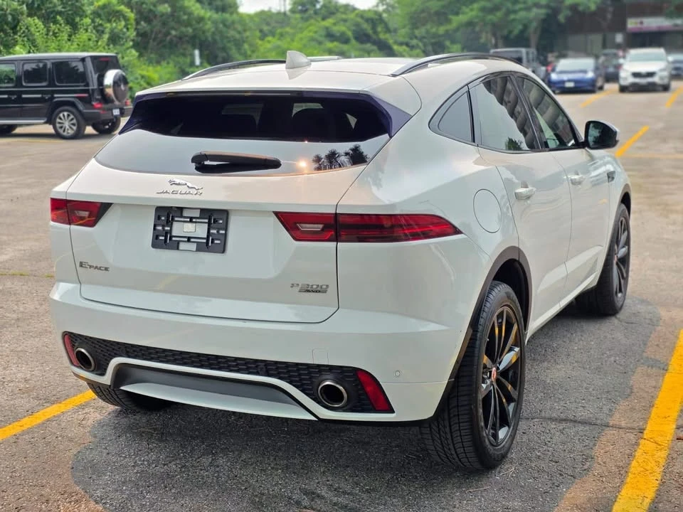 2019 Jaguar E-Pace - Image 4 of 20