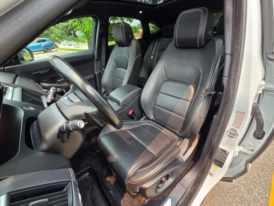 2019 Jaguar E-Pace - Image 15 of 20