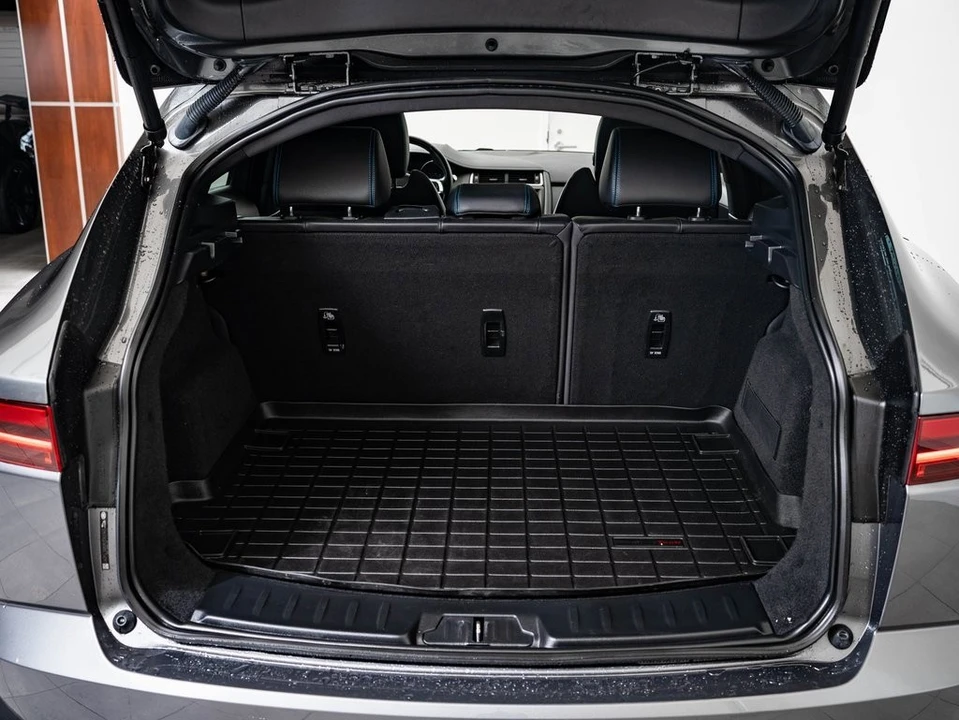 2019 Jaguar E-Pace - Image 18 of 21