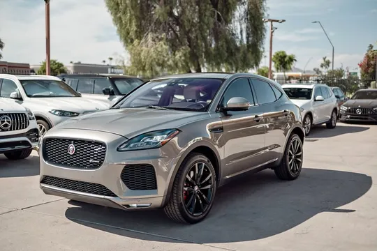 2019 Jaguar E-Pace P300 R-Dynamic