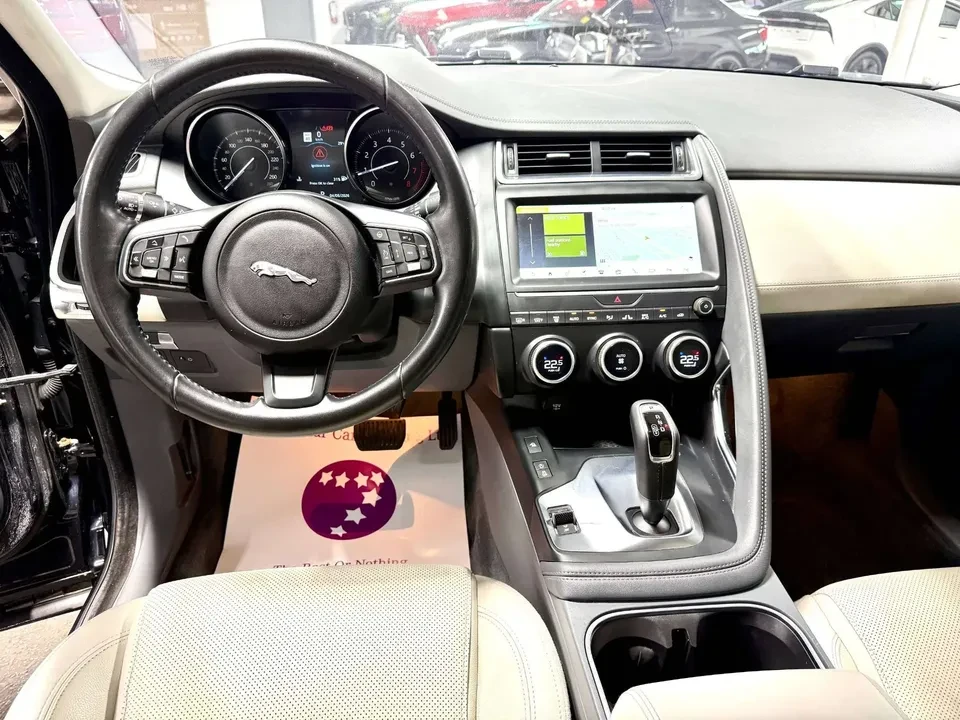 2019 Jaguar E-Pace - Image 11 of 20