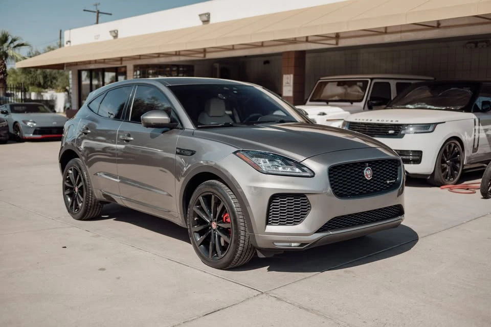 2019 Jaguar E-Pace - Image 3 of 17