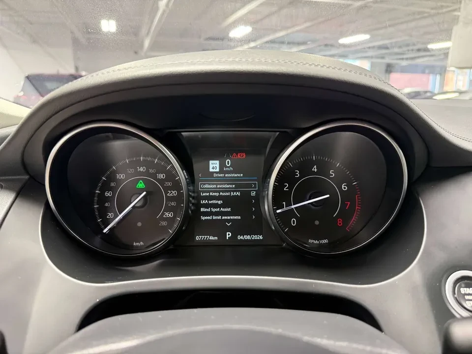 2019 Jaguar E-Pace - Image 16 of 20