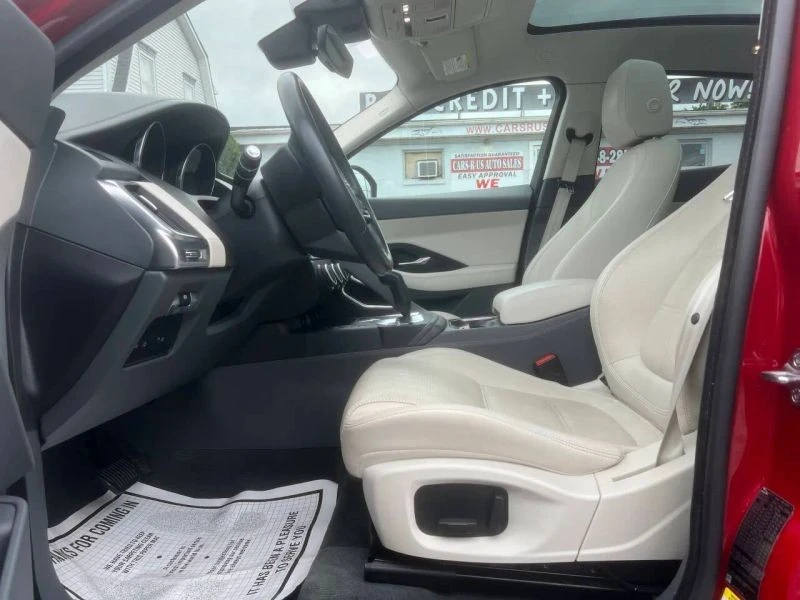 2019 Jaguar E-Pace - Image 10 of 12
