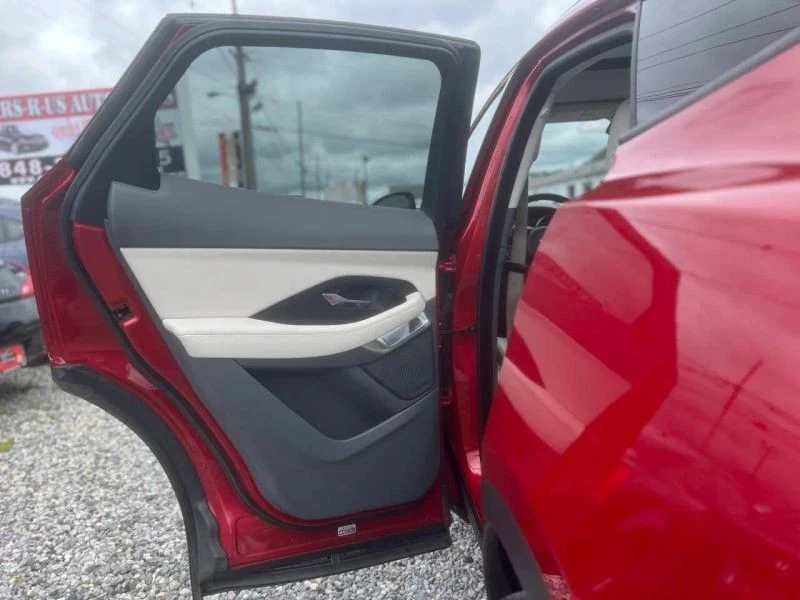 2019 Jaguar E-Pace - Image 11 of 12