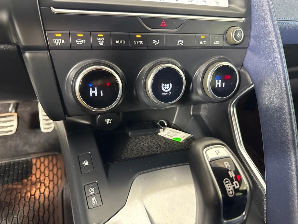 2019 Jaguar E-Pace - Image 21 of 21