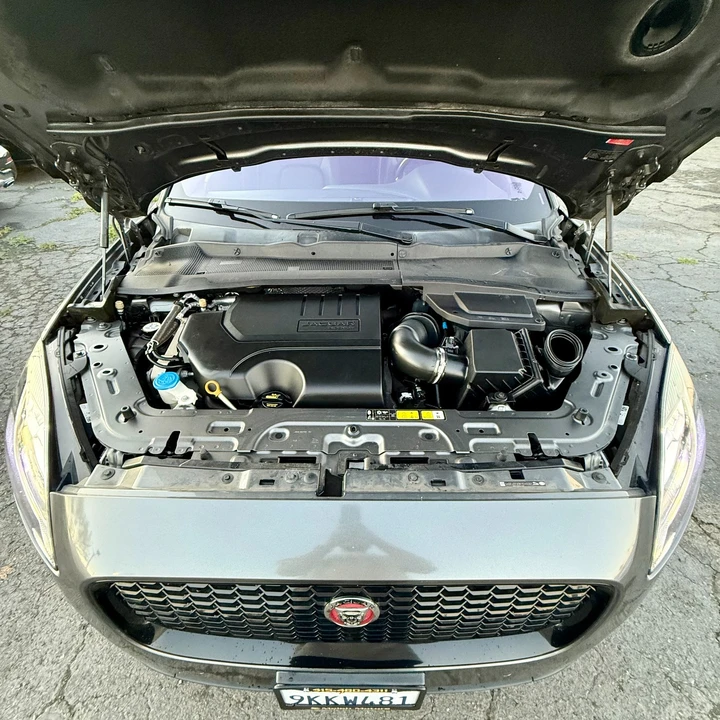 2019 Jaguar E-Pace - Image 12 of 12