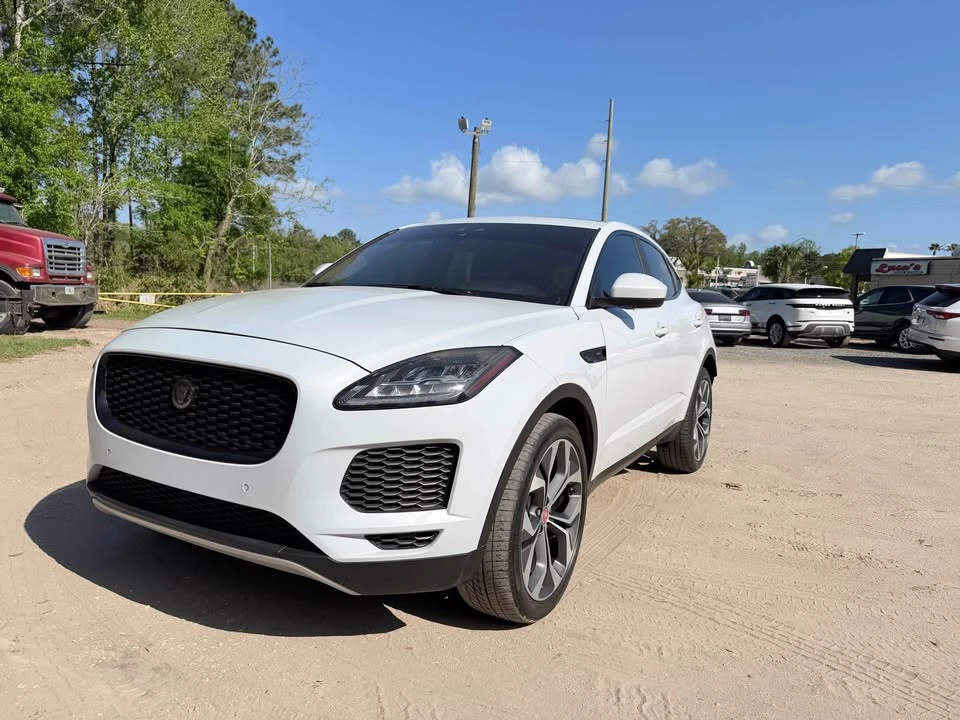2019 Jaguar F-Pace - Image 4 of 15