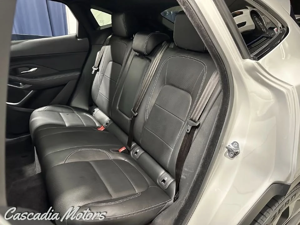 2019 Jaguar E-Pace - Image 9 of 20