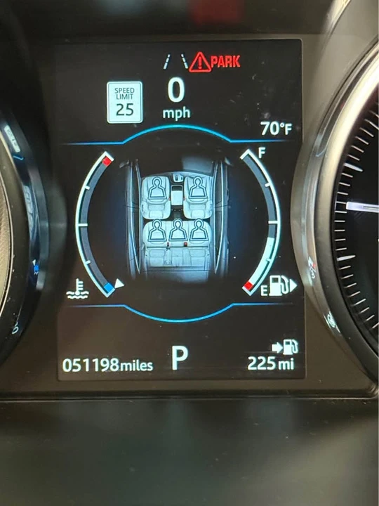 2019 Jaguar E-Pace - Image 6 of 6