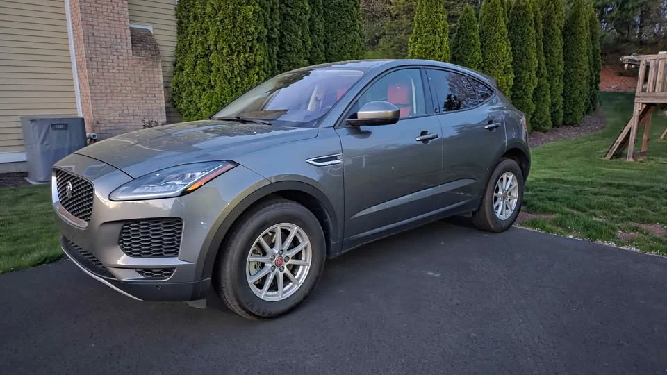 2019 Jaguar E-Pace - Image 2 of 10
