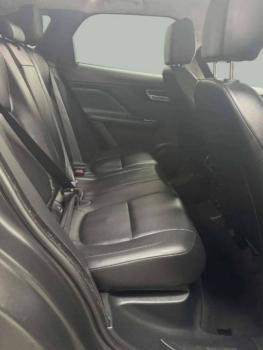 2019 Jaguar F-Pace - Image 8 of 8