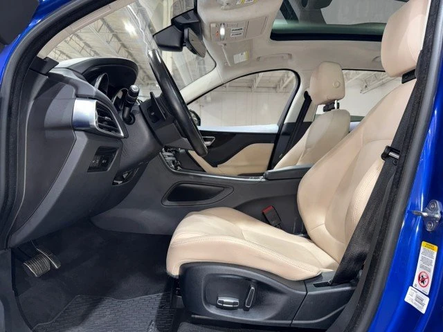 2019 Jaguar F-Pace - Image 10 of 20