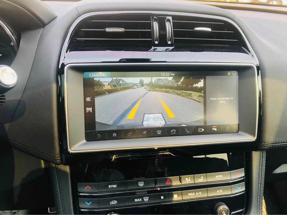 2019 Jaguar F-Pace - Image 14 of 14