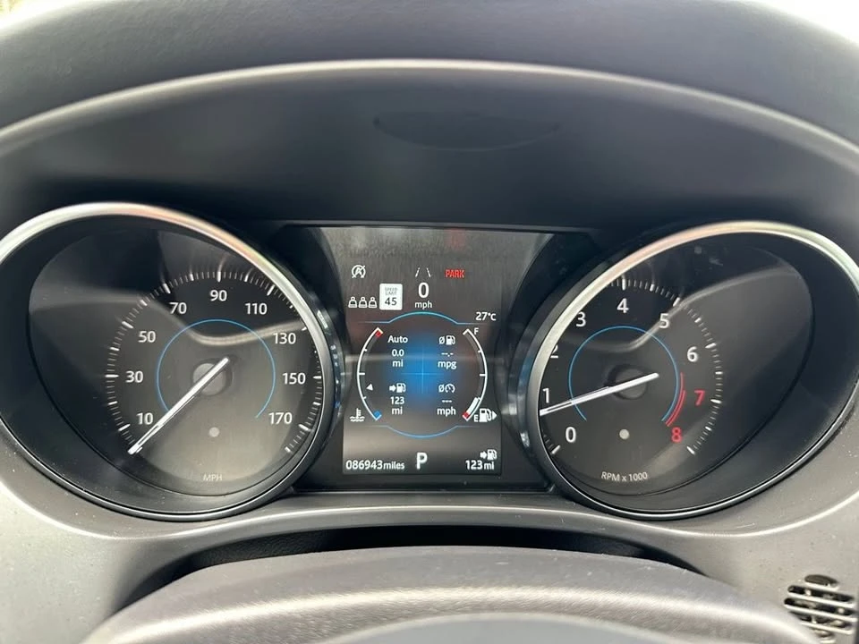 2019 Jaguar F-Pace - Image 12 of 15