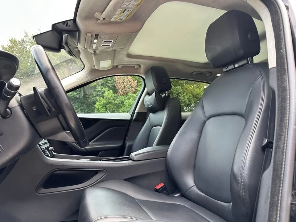 2019 Jaguar F-Pace - Image 6 of 15
