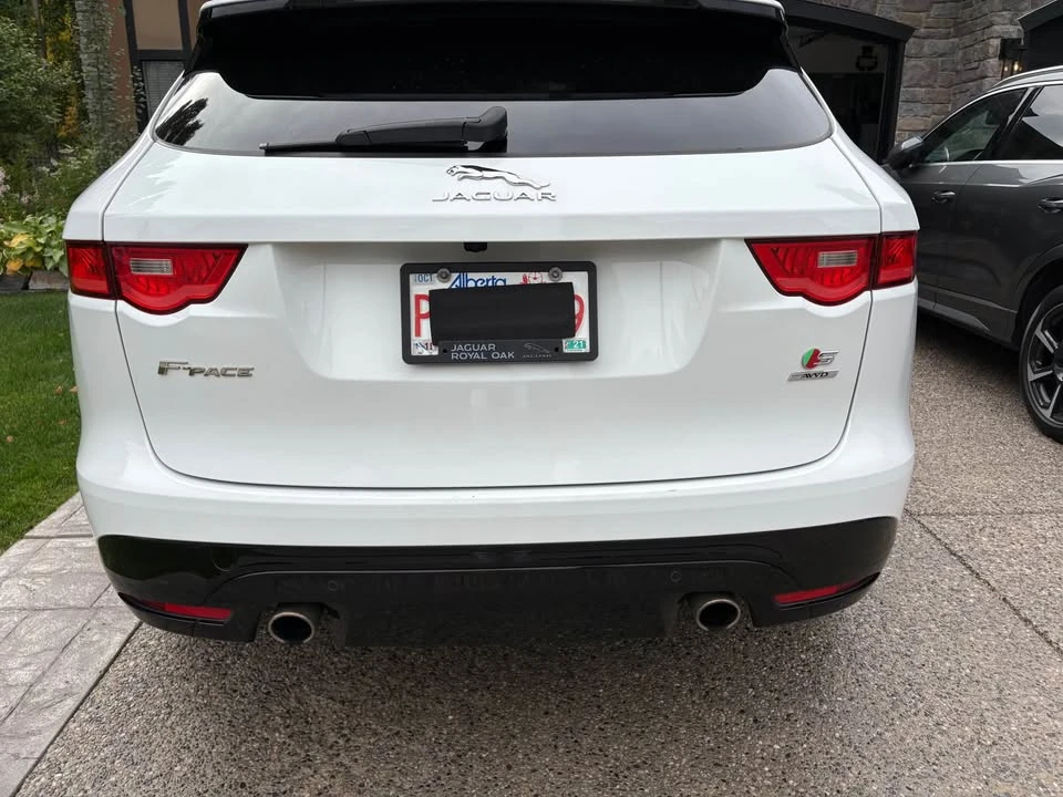 2019 Jaguar F-Pace - Image 4 of 10