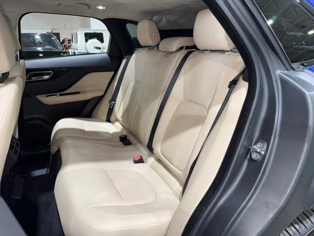 2019 Jaguar F-Pace - Image 13 of 20