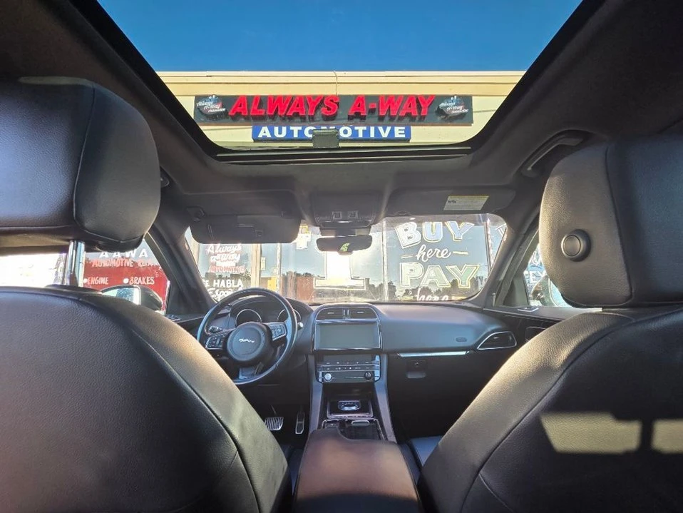 2019 Jaguar F-Pace - Image 6 of 13
