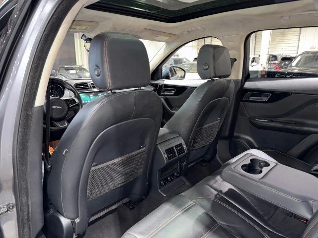 2019 Jaguar F-Pace - Image 11 of 20
