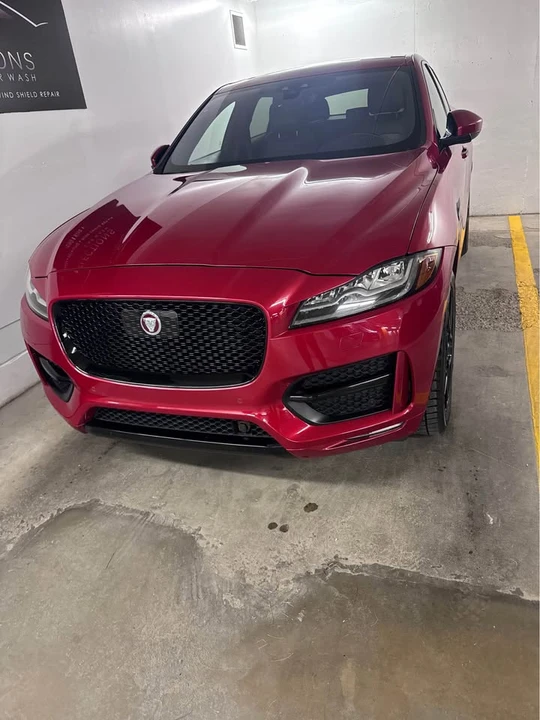 2019 Jaguar F-Pace - Image 5 of 20