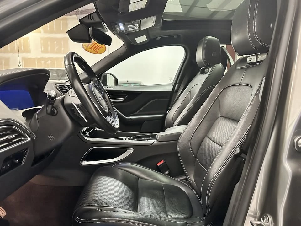 2019 Jaguar F-Pace - Image 9 of 20