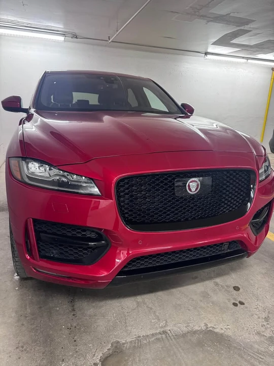 2019 Jaguar F-Pace - Image 2 of 20