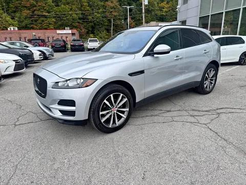 2019 Jaguar F-PACE Prestige 25T