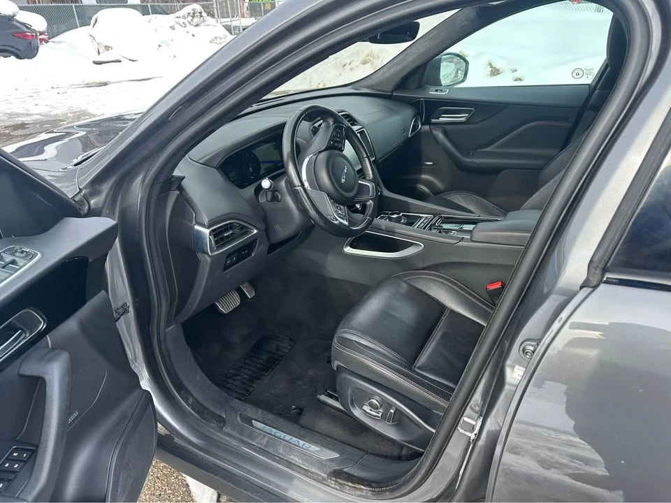 2019 Jaguar F-Pace - Image 7 of 13
