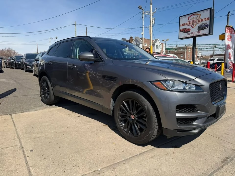 2019 Jaguar F-Pace - Image 3 of 16