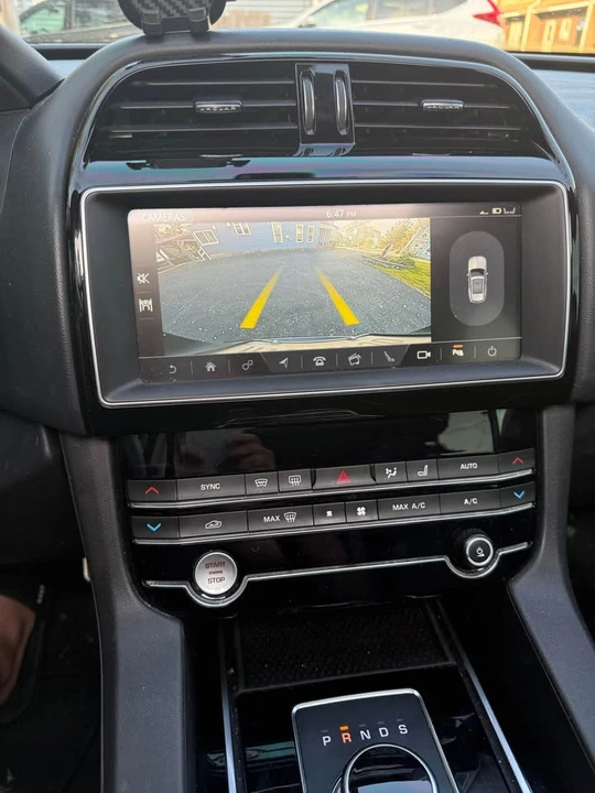 2019 Jaguar F-Pace - Image 13 of 13