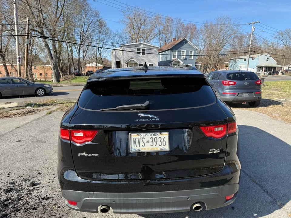 2019 Jaguar F-Pace - Image 6 of 13