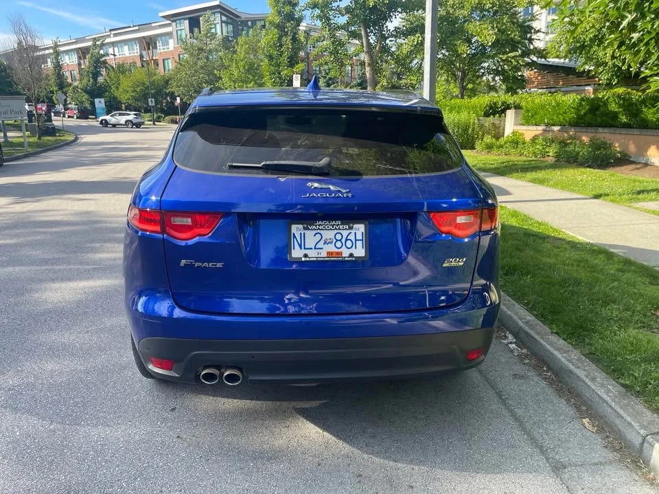 2019 Jaguar F-Pace - Image 15 of 20