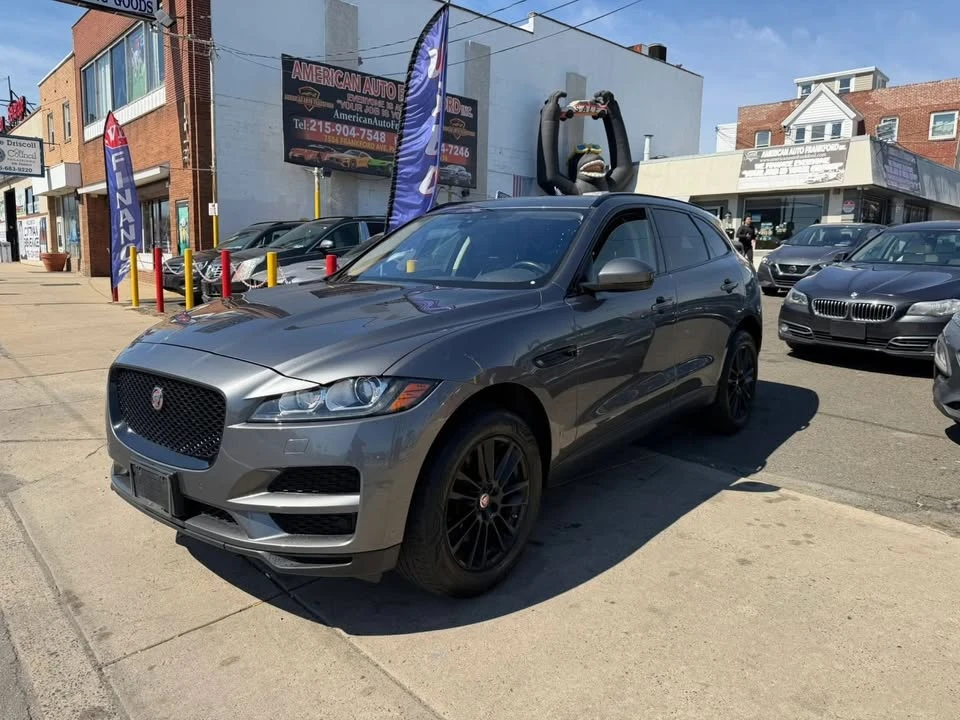 2019 Jaguar F-Pace - Image 2 of 16